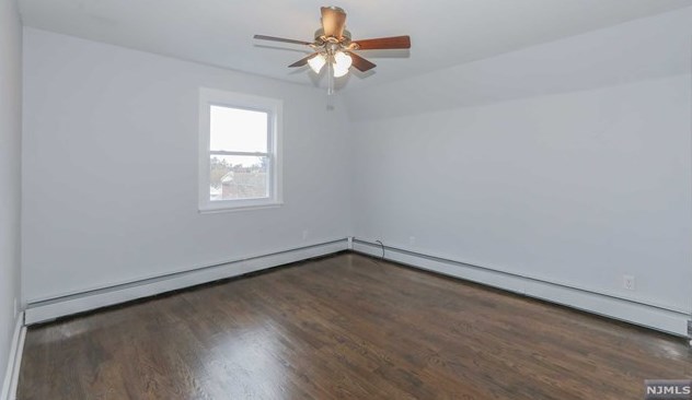 805 Hudson Ave, Secaucus NJ  07094-3319 exterior