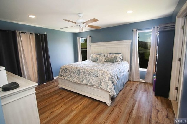 3 Bramble Ct, Hardyston NJ 07419-1240 exterior