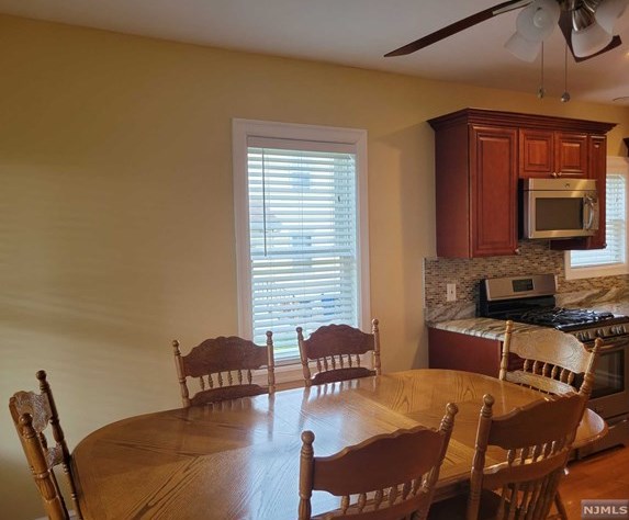 166 Carbon St, Paterson NJ 07522-1209 exterior