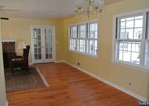 164 Mill St, Westwood NJ  07675-2845 exterior