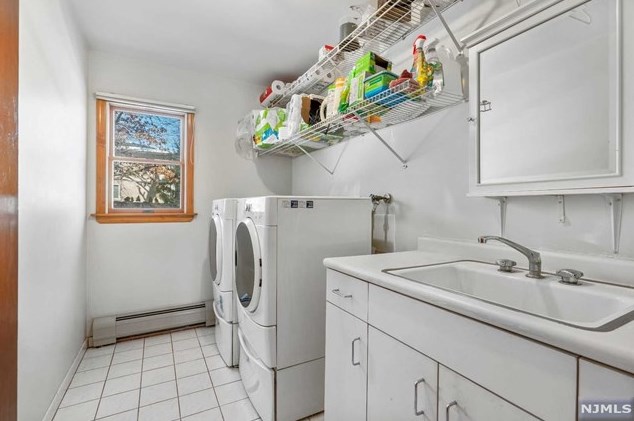 2 State Rt 5, West Fort Lee NJ 07024-4333 exterior