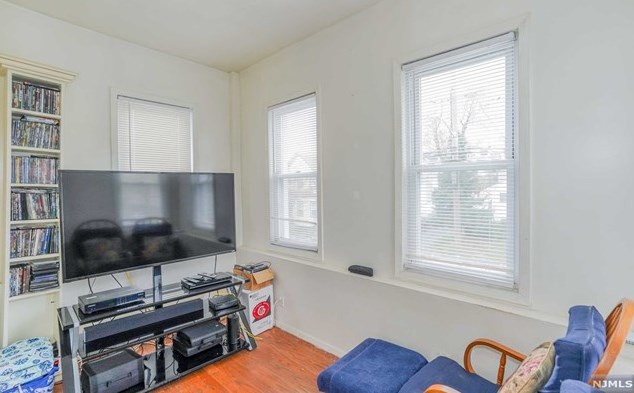 165 Edmund Ave, Paterson NJ  07502-2051 exterior