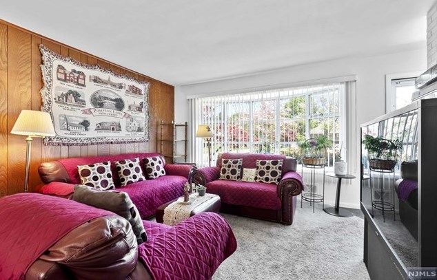 269 Ramapo St, Pompton Lakes NJ  07442-1623 exterior