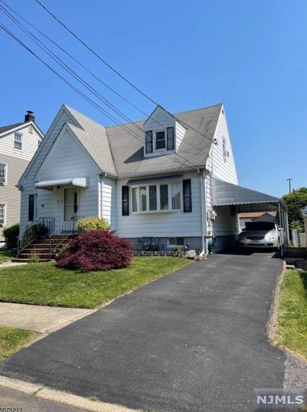 10 Hawthorne Ave, Clifton NJ  07011-3704 exterior