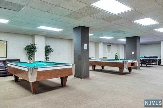 1508 Harmon Cove Tower, Secaucus NJ  07094-1717 exterior