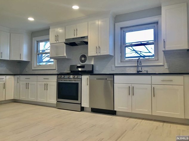 108 Summit Ter, Cliffside Park NJ  07010-2809 exterior