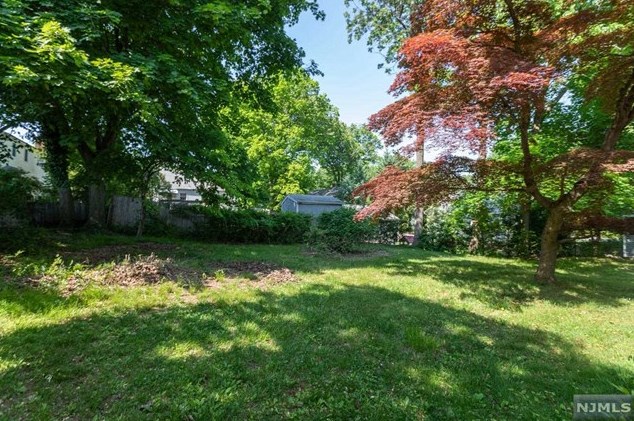 60 Conklin Ave, Hillsdale NJ  07642-2245 exterior