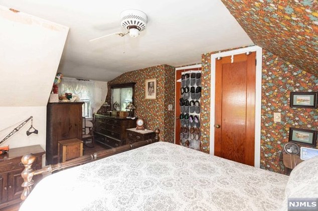 60 Conklin Ave, Hillsdale NJ  07642-2245 exterior