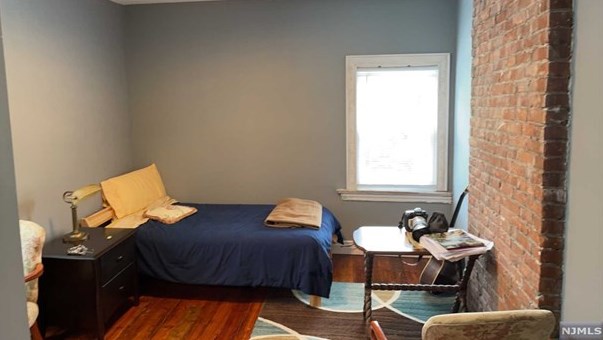 166 Sylvan St, Rutherford NJ  07070-2434 exterior