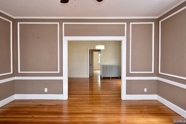 1612 Center Ave, West Fort Lee NJ  07024-4700 exterior