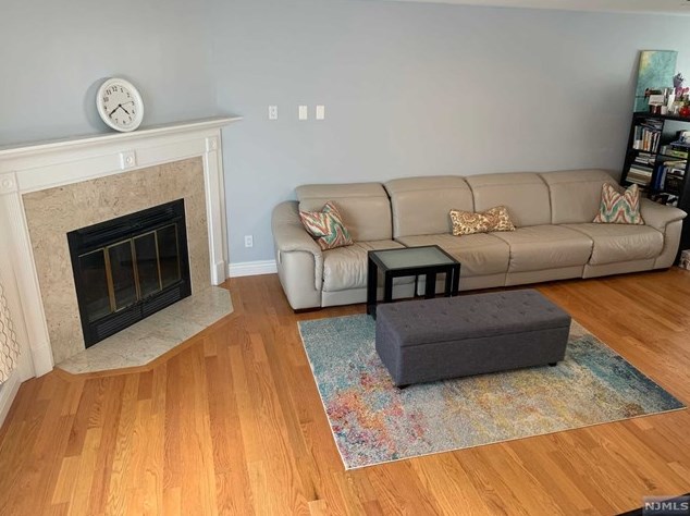 1345 15th St, West Fort Lee NJ  07024-1914 exterior