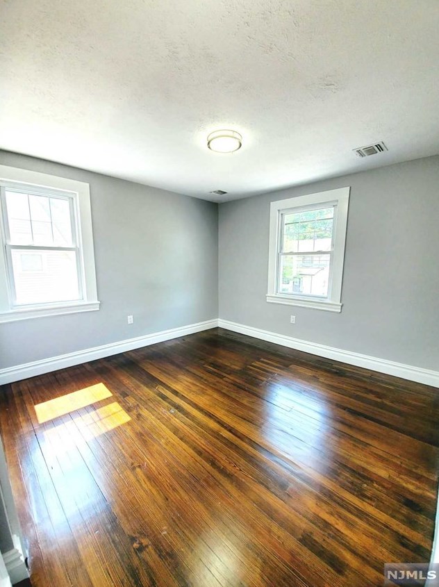 39 Lindley Ave, Tenafly NJ  07670-2816 exterior