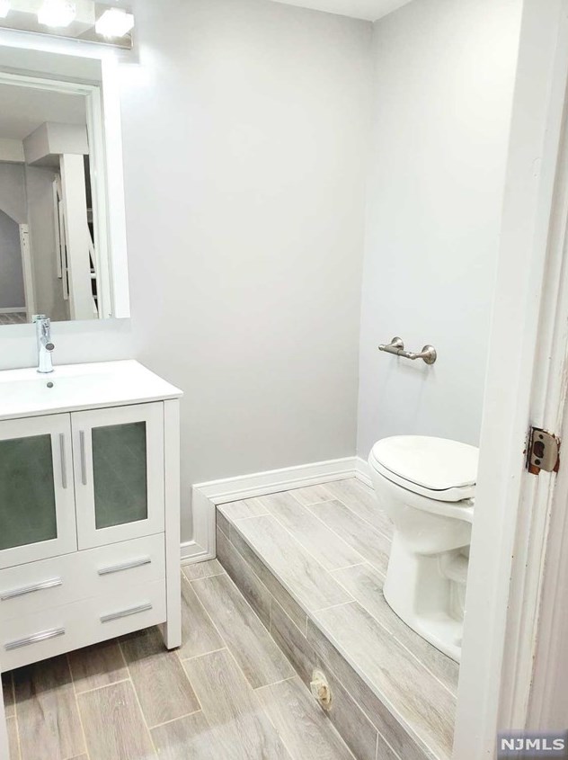 39 Lindley Ave, Tenafly NJ  07670-2816 exterior