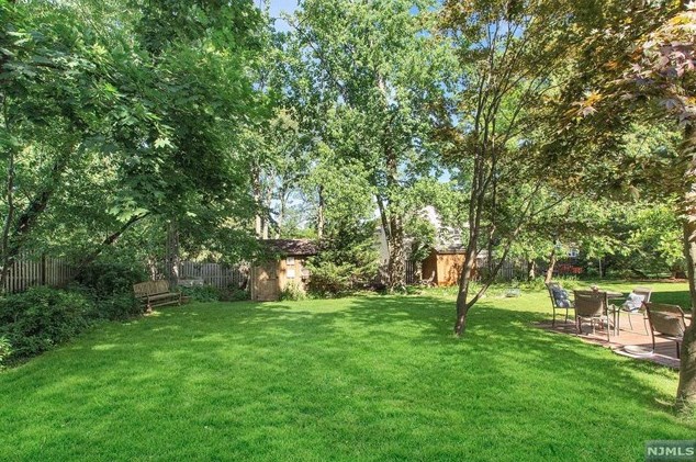 75 E Grand Ave, Montvale, NJ 07645