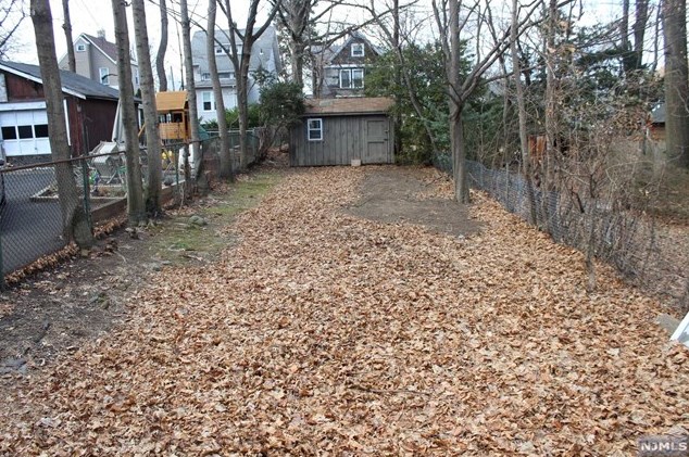 70 Prospect Pl, Rutherford NJ  07070-1113 exterior