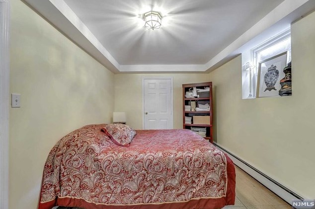 17 Wilson Ave, Rutherford NJ 07070-2732 exterior