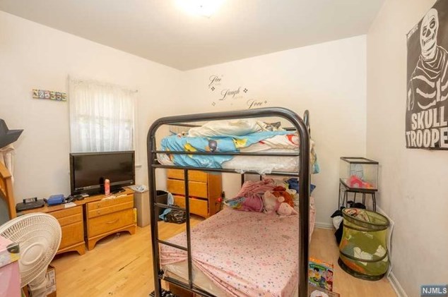 105 Cutler St, Newark NJ 07106-2532 exterior