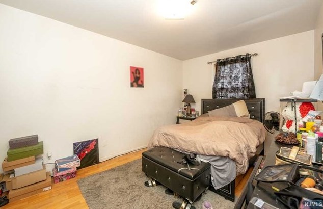 105 Cutler St, Newark NJ 07106-2532 exterior