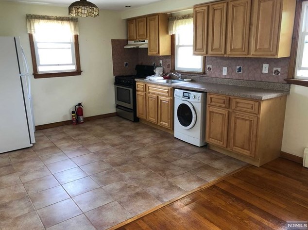 804 Harvard Pl, West Fort Lee NJ  07024-1718 exterior