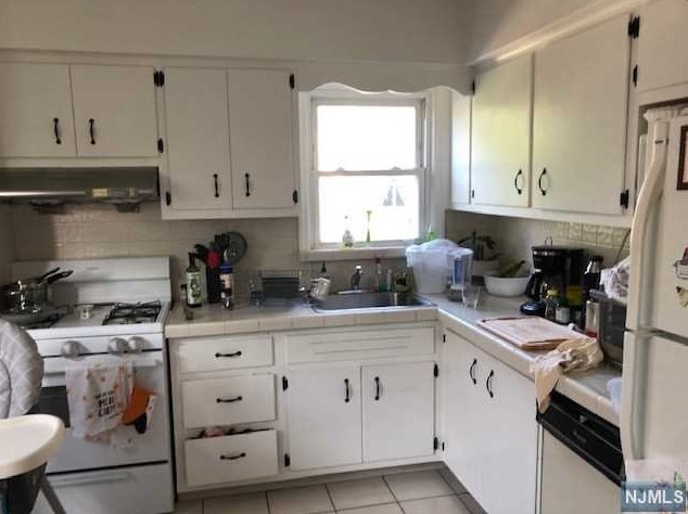 804 Harvard Pl, West Fort Lee NJ  07024-1718 exterior