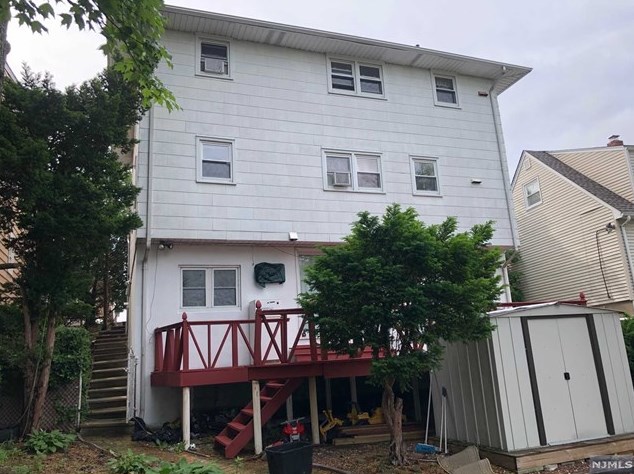 804 Harvard Pl, West Fort Lee NJ  07024-1718 exterior