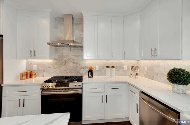 27 Sand Rd, Westwood NJ  07675-2417 exterior