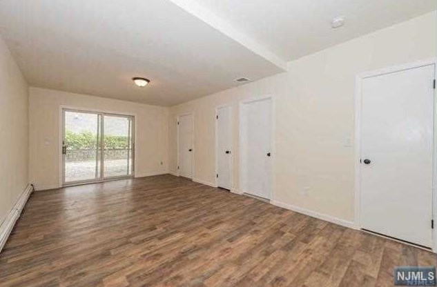 111 Washington Ave, West Fort Lee NJ  07024-3502 exterior