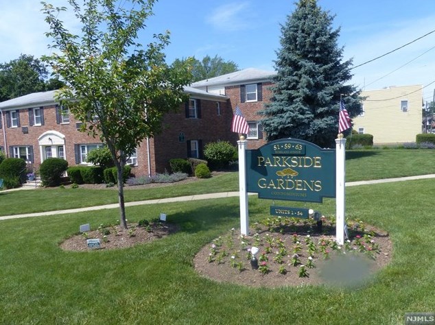 59 Roseland Ave, West Caldwell NJ  07006-5901 exterior