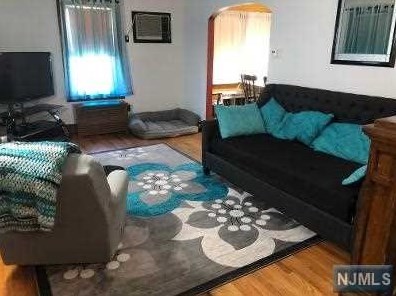 67 Bellevue Ave, Elmwood Park NJ  07407-3003 exterior