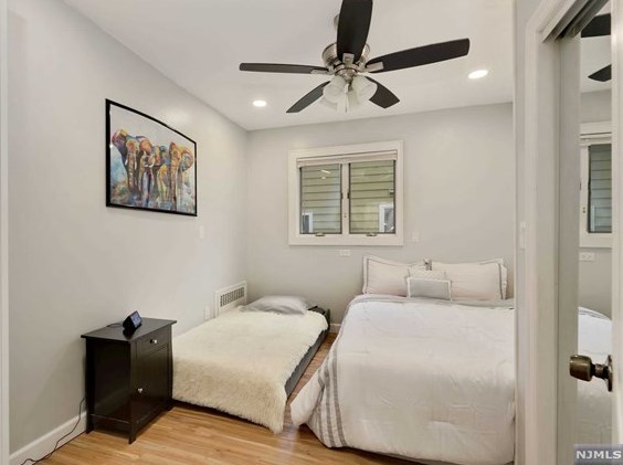 105 Daniel Ave, Rutherford NJ 07070-2718 exterior