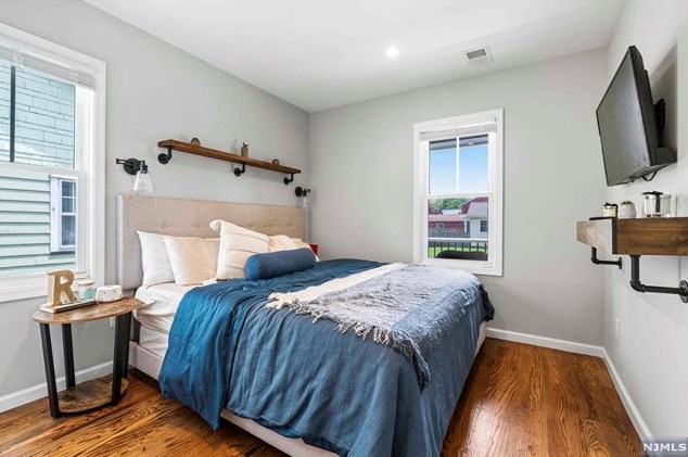 708 Tiffany Ave, Westwood NJ  07675-6306 exterior