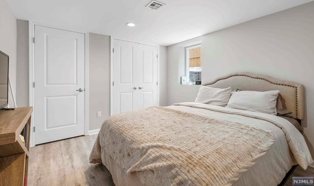 708 Tiffany Ave, Westwood NJ  07675-6306 exterior