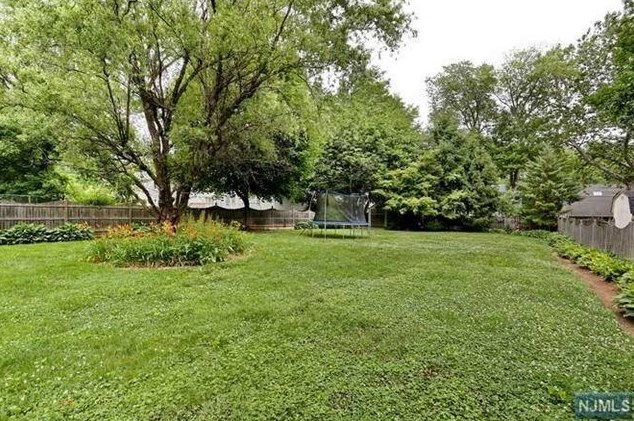 111 Berkeley Ave, Westwood NJ  07675-1804 exterior