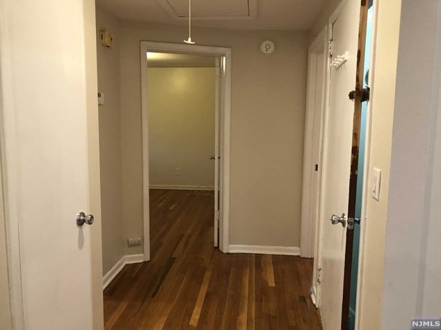 27 Louis St, Lodi NJ  07644-3512 exterior