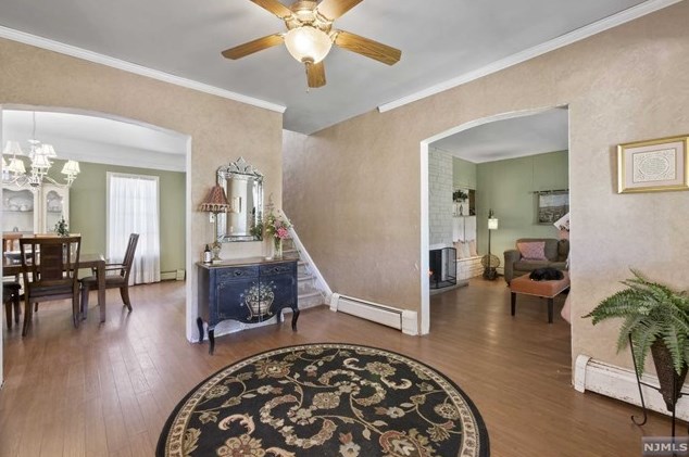 36 Addison Ave, Rutherford NJ  07070-2324 exterior