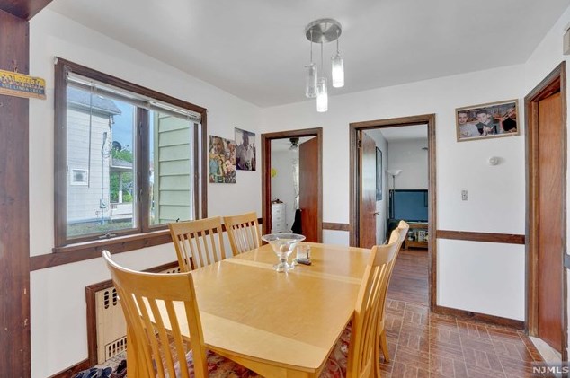 45 Broad St, Bergenfield NJ 07621-3003 exterior