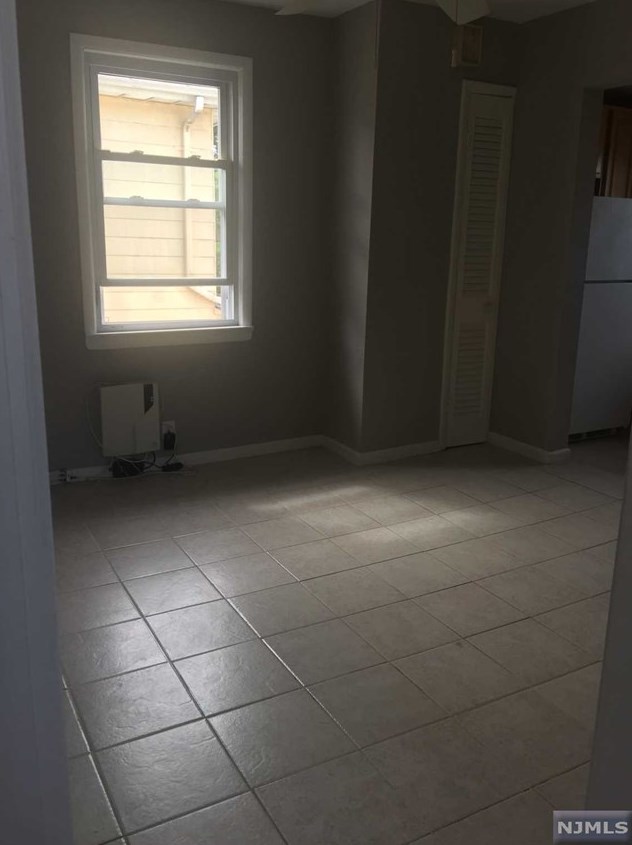 458 Park Ave #2, Fairview, NJ 07022