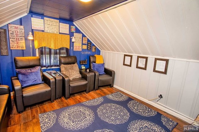 248 Clinton Ave, Bergenfield NJ 07621-3203 exterior