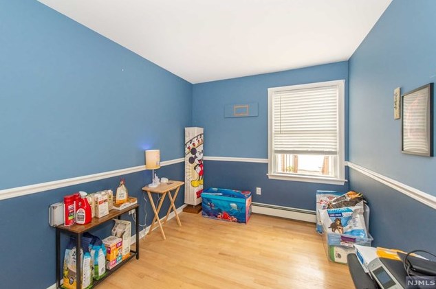 465 Ramapo St, Pompton Falls NJ  07442-2510 exterior