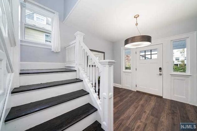 283 Hamilton Pl, Hackensack NJ  07601-3614 exterior