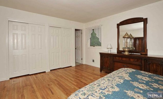 47 Franklin Ct, Emerson NJ  07630-1419 exterior