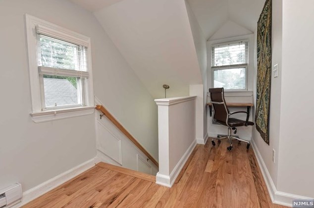 216 Godwin Ave, Wyckoff NJ  07481-2018 exterior