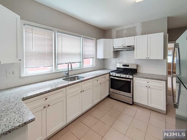 248 Custer Ave, Jersey City NJ 07305-1705 exterior