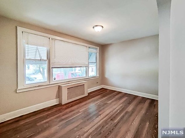 248 Custer Ave, Jersey City NJ 07305-1705 exterior