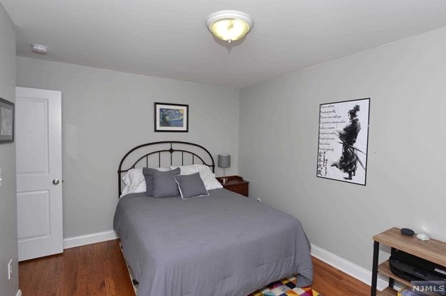 276 Watson Ave, Lyndhurst NJ  07071-1829 exterior