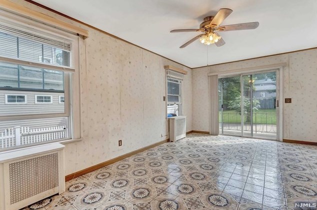 115 Passaic Ave, Rutherford NJ  07070-1919 exterior