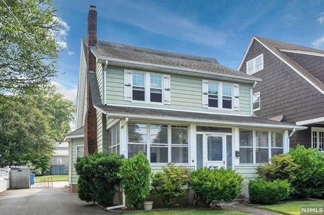 115 Passaic Ave, Rutherford NJ  07070-1919 exterior