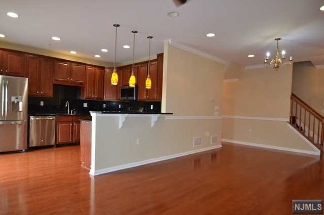 31 Forshee Cir #101, Montvale, NJ