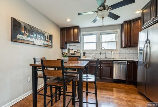 525 Center St, Wood-Ridge, NJ 07075