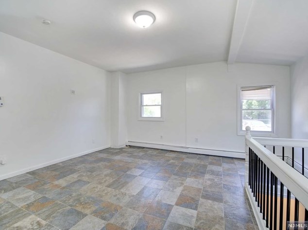 382 Columbia St, Orange NJ  07050-2601 exterior